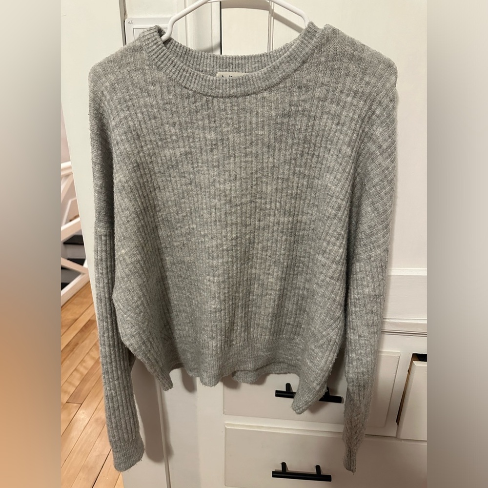 Women’s sweater